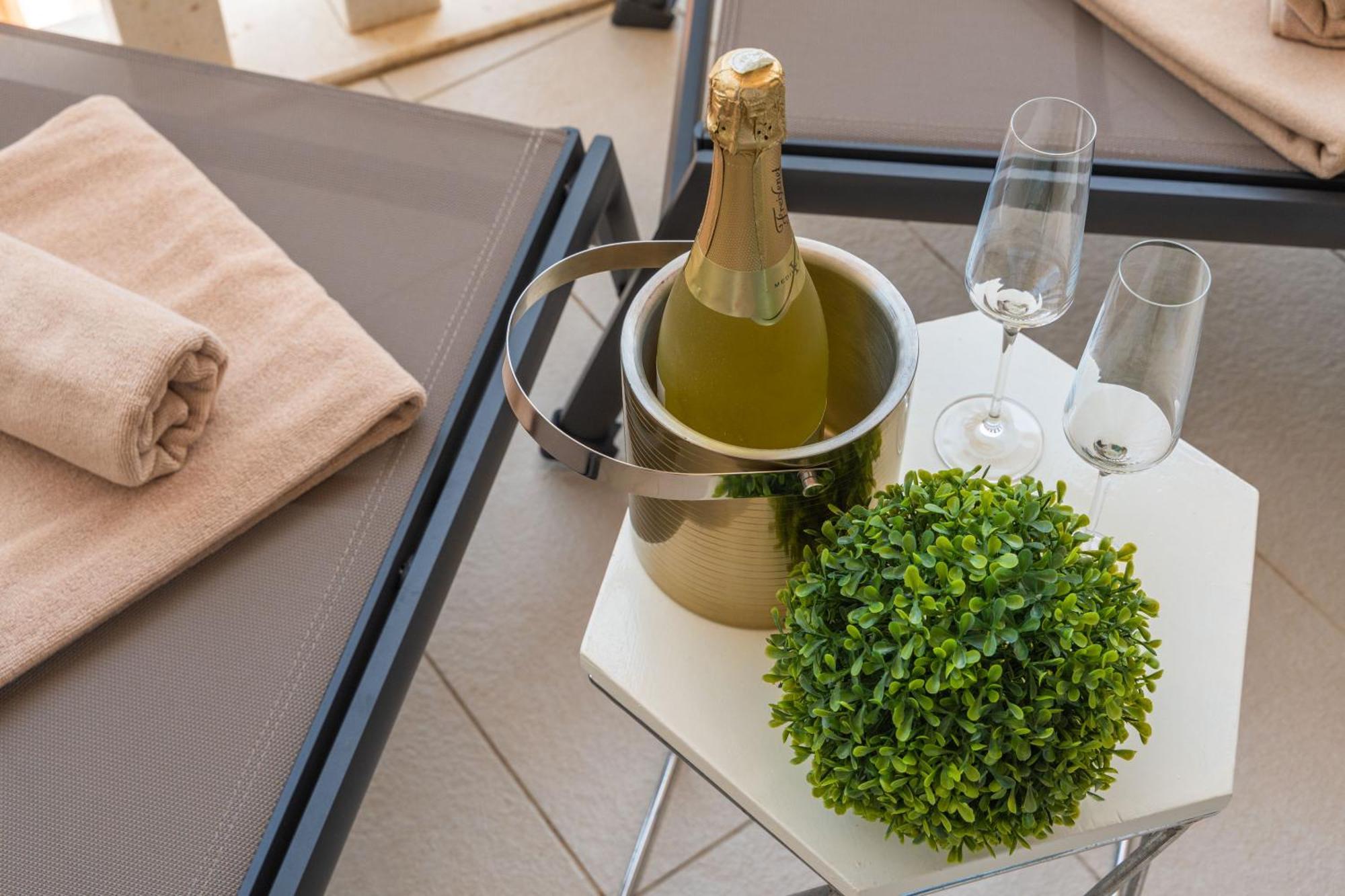 Apartment Apollo In Dubrovnik With Sea View Ngoại thất bức ảnh