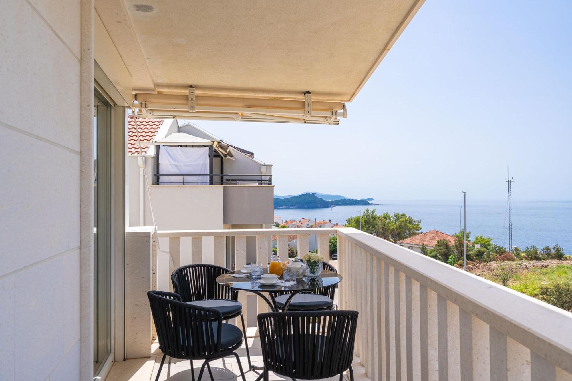 Apartment Apollo In Dubrovnik With Sea View Ngoại thất bức ảnh